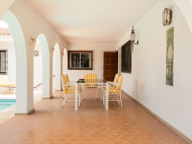 Villa avec 3 Chambres  à San Pedro de Alcántara
