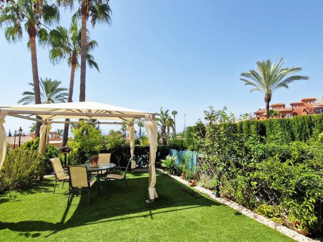 3 Slaapkamer Rijtjeshuis in Estepona