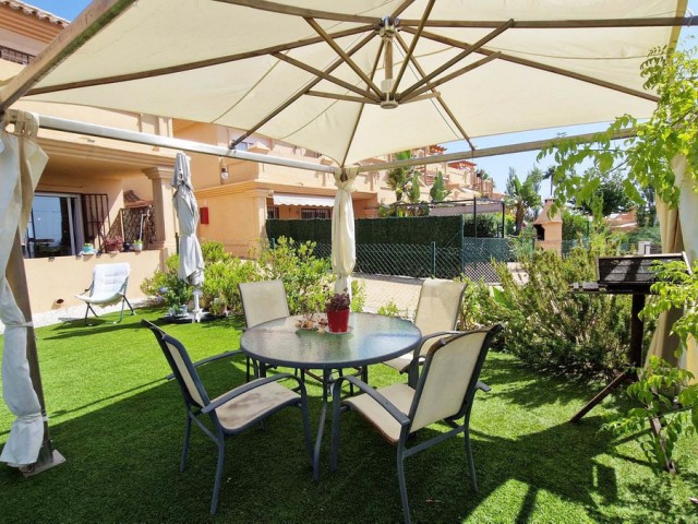 3 Slaapkamer Rijtjeshuis in Estepona