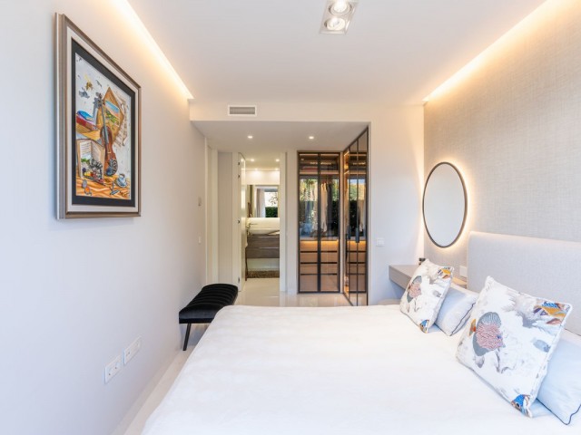 2 Soveroms Leilighet i Estepona