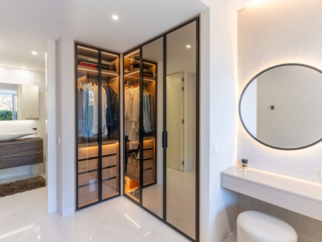 2 Schlafzimmer Apartment in Estepona