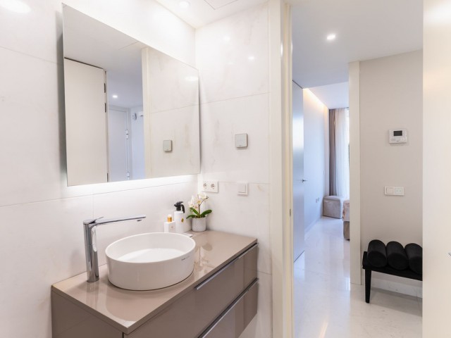 2 Schlafzimmer Apartment in Estepona