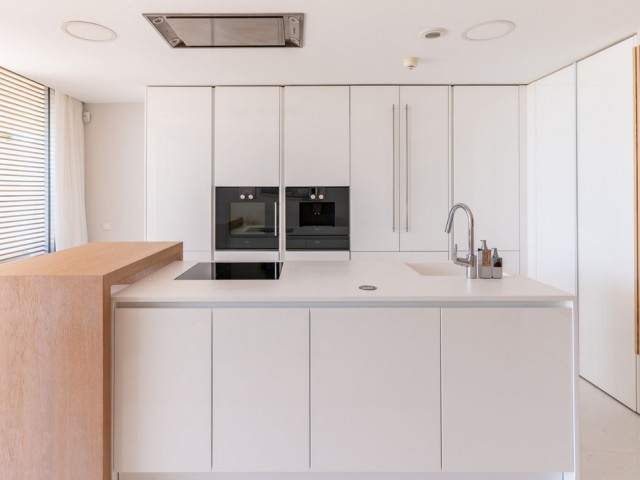 2 Bedrooms Apartment in Estepona