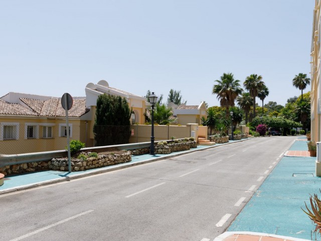 Apartamento con 2 Dormitorios  en La Quinta
