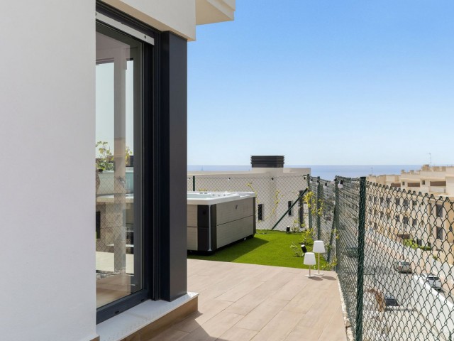 Maison mitoyenne avec 3 Chambres  à La Cala de Mijas