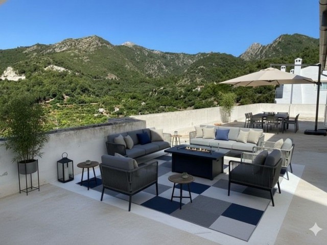 5 Schlafzimmer Villa in Ojén