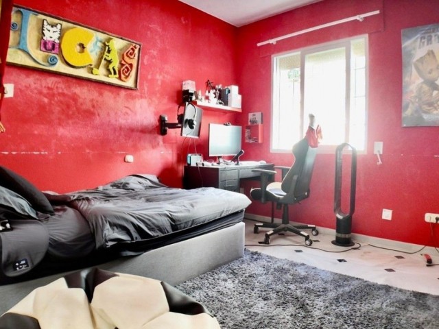 5 Sovrums Villa i Ojén