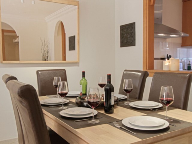 Appartement avec 2 Chambres  à Aloha