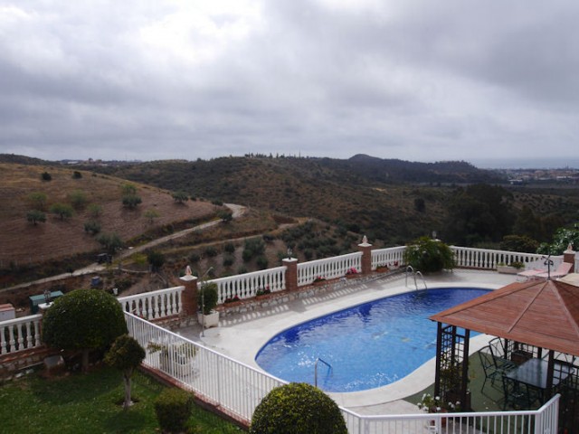 5 Bedrooms Villa in La Cala de Mijas