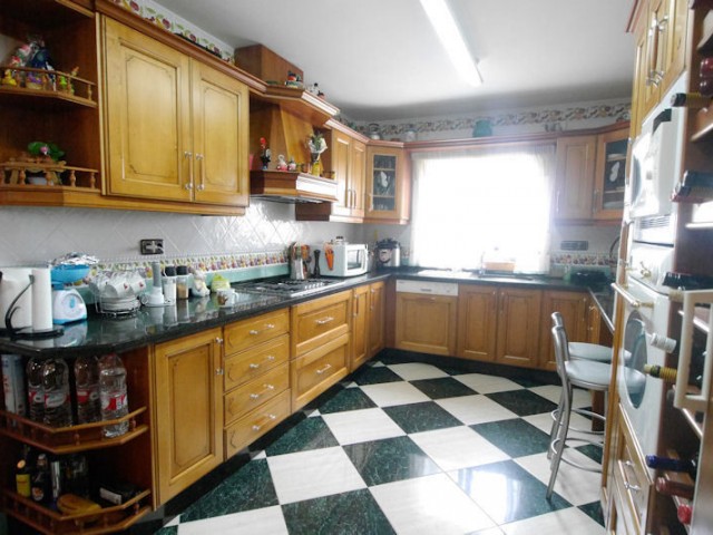5 Bedrooms Villa in La Cala de Mijas