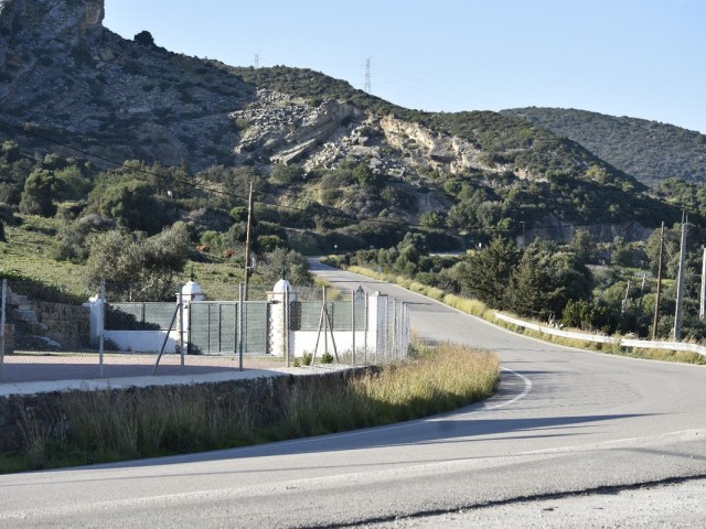  Terreno en Casares