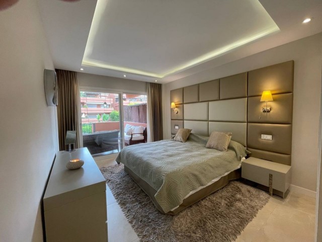 2 Makuuhuoneen Huoneisto Puerto Banús
