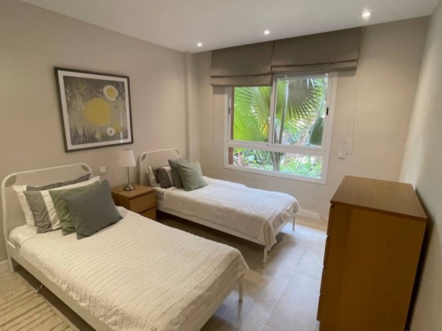 2 Bedrooms Apartment in Puerto Banús