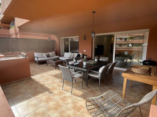 2 Bedrooms Apartment in Puerto Banús