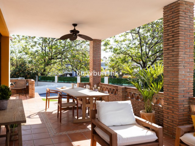 4 Schlafzimmer Villa in San Pedro de Alcántara