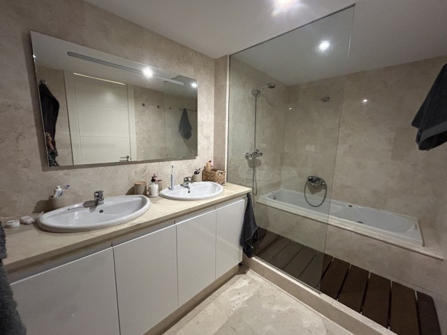 3 Bedrooms Apartment in Manilva