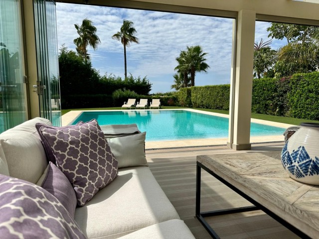 Villa con 5 Dormitorios  en Marbella