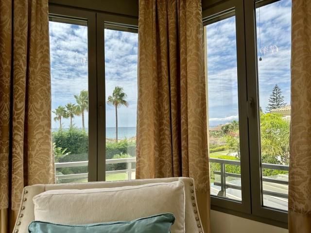 Villa con 5 Dormitorios  en Marbella