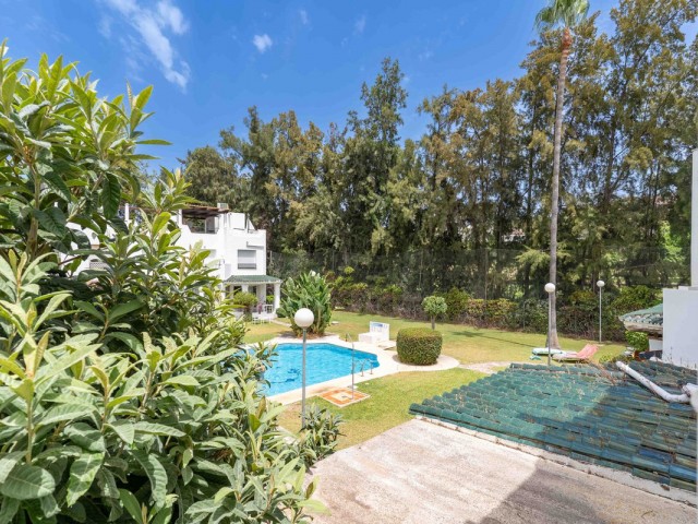 3 Bedrooms Townhouse in Nueva Andalucía