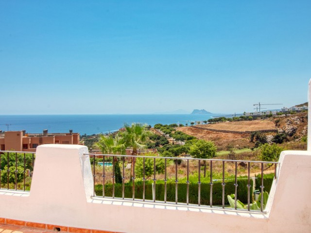 4 Bedrooms Townhouse in Manilva