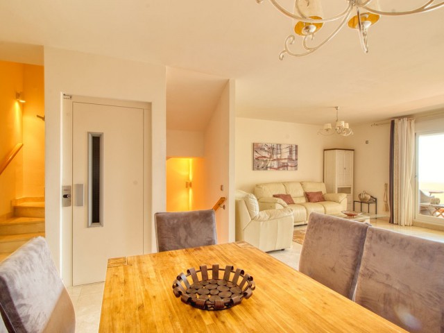 4 Sovrums Radhus i Manilva