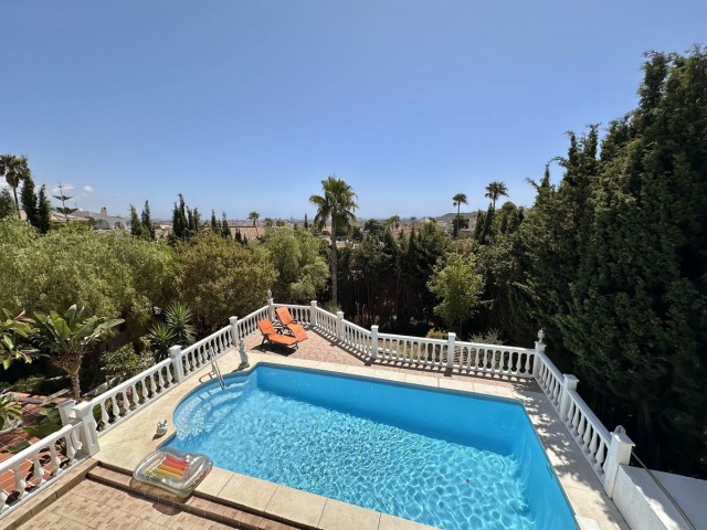 Villa, Cerros del Aguila, R5135173
