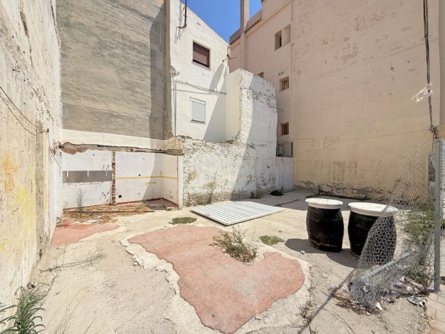Terreno, San Luis de Sabinillas, R5135404