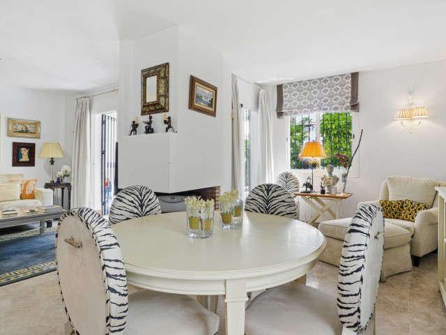 3 Bedrooms Townhouse in Nueva Andalucía