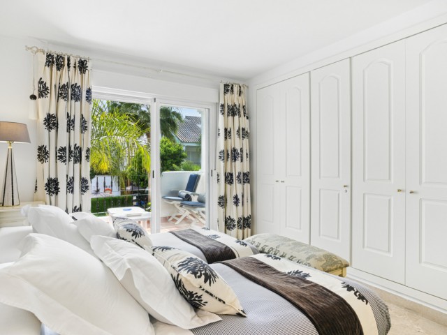 3 Bedrooms Townhouse in Nueva Andalucía