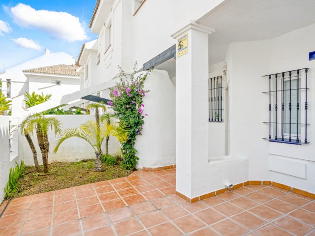 3 Bedrooms Townhouse in Nueva Andalucía