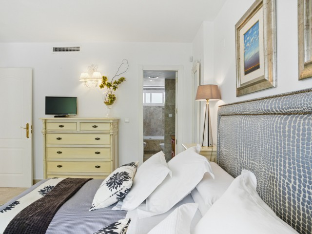 3 Bedrooms Townhouse in Nueva Andalucía