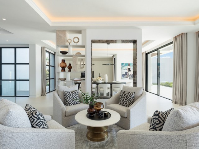 Villa, Monte Halcones, R5135665