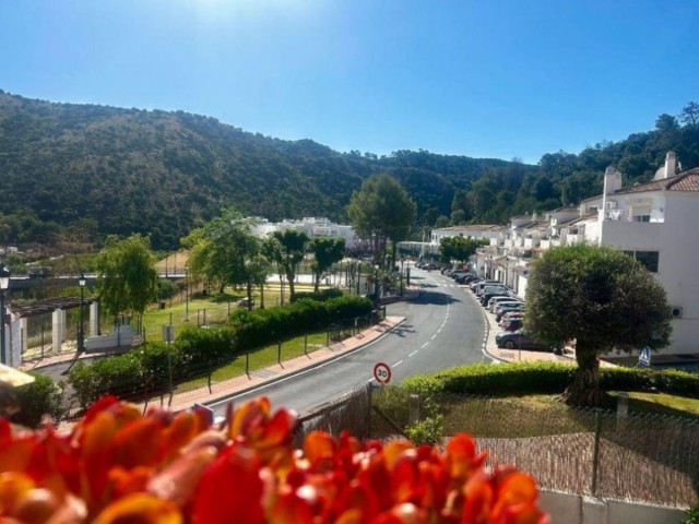 4 Soveroms Villa i Benahavís
