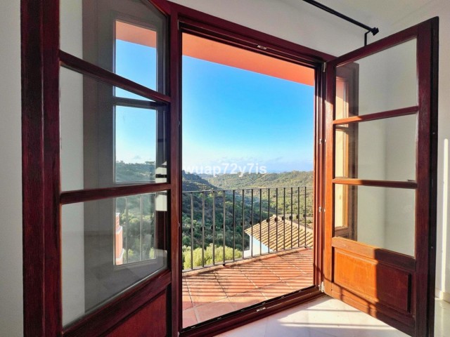 3 Slaapkamer Rijtjeshuis in Benahavís