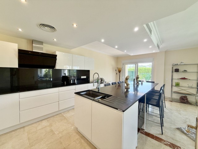 4 Makuuhuoneen Rivitalo La Quinta