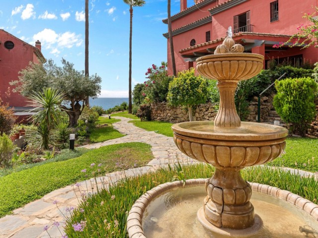 2 Slaapkamer Rijtjeshuis in Estepona