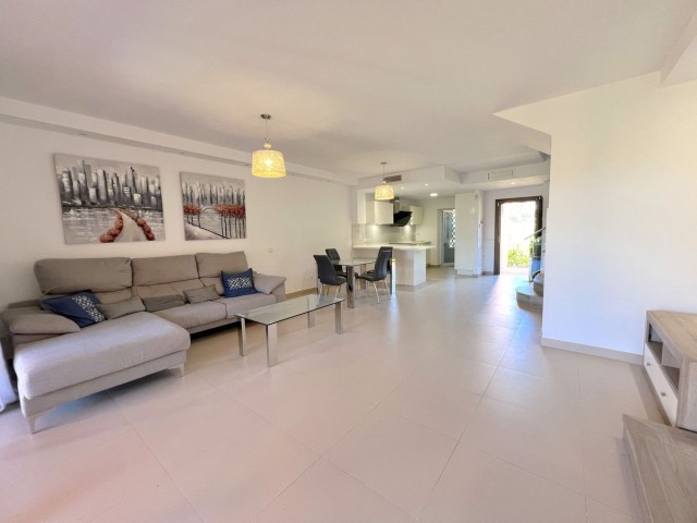 4 Slaapkamer Rijtjeshuis in Benahavís