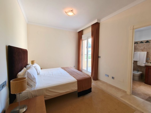 3 Schlafzimmer Apartment in San Roque Club