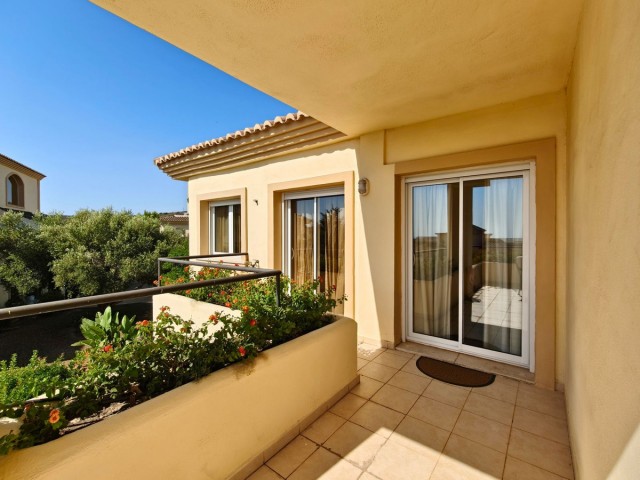 Appartement avec 3 Chambres  à San Roque Club