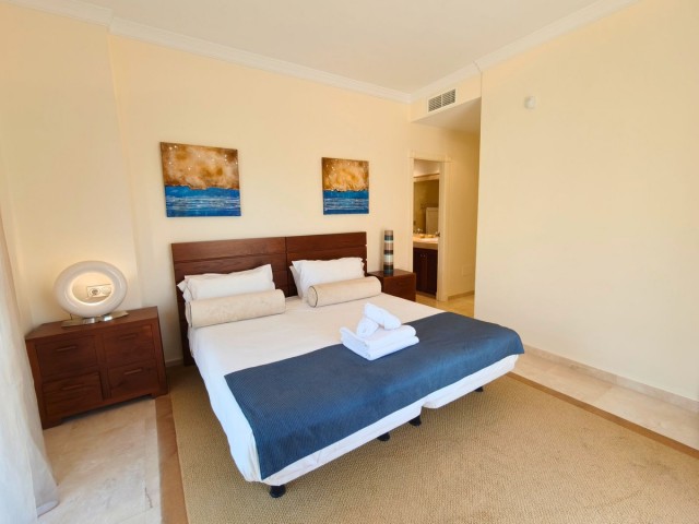 3 Schlafzimmer Apartment in San Roque Club
