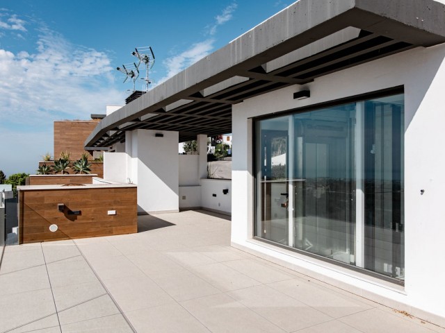 3 Soveroms Rekkehus i Benahavís