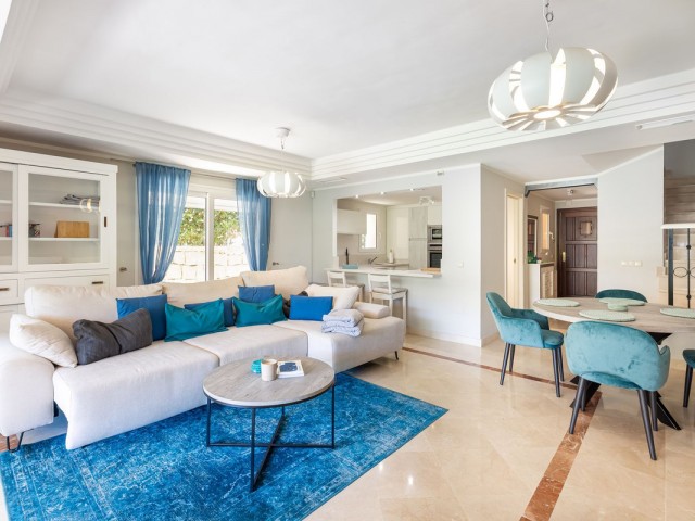 Townhouse Riviera del Sol - R5137855