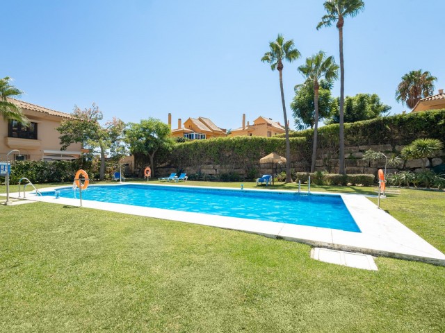 3 Makuuhuoneen Rivitalo Riviera del Sol