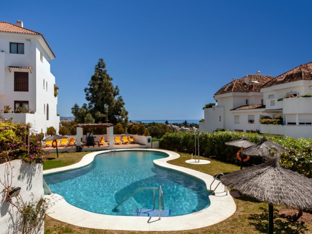 Apartment, The Golden Mile, R4036594