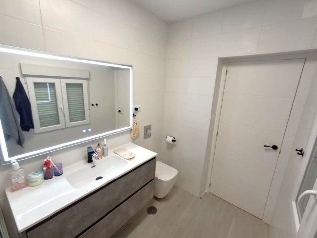 5 Bedrooms Villa in Arroyo de la Miel