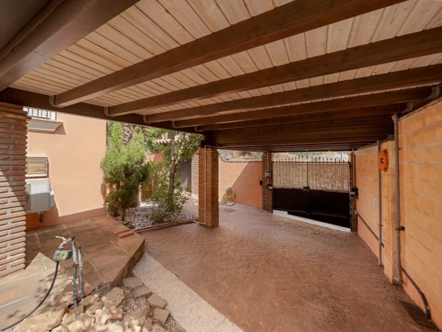 3 Bedrooms Villa in Mijas