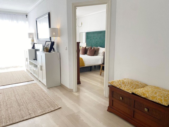 Apartamento con 3 Dormitorios  en Carvajal