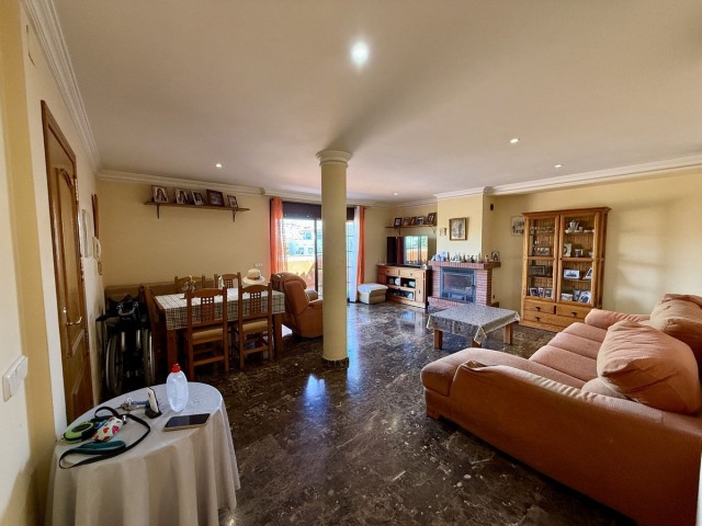 Penthouse avec 3 Chambres  à La Cala