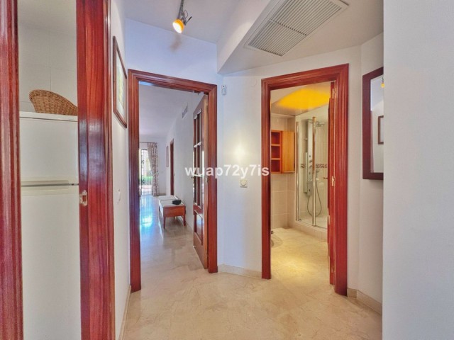 5 Slaapkamer Rijtjeshuis in Costabella