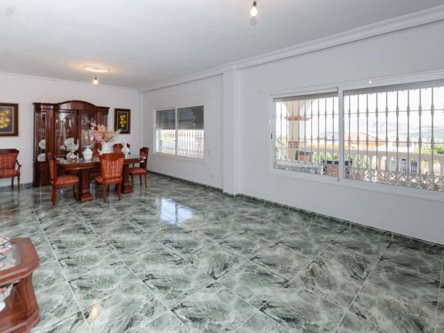 5 Schlafzimmer Reihenhaus in Alhaurín de la Torre